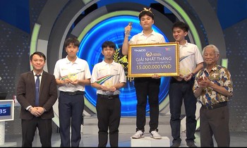 Quán quân thi tháng Olympia: Teen Ams thần tốc về đích với màn trả lời "nhanh như chớp"