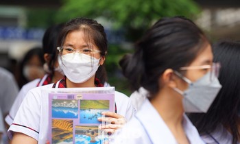 Nhiều trường ĐH ở TP.HCM công bố điểm sàn: Một trường thuộc khối ĐHQG TP.HCM có điểm sàn lên đến 23