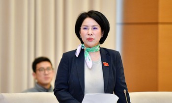 Vì sao cán bộ ngành y có tâm lý không muốn làm việc tại y tế cơ sở?