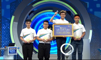 Tuần thứ 2 Đường Lên Đỉnh Olympia năm thứ 22 lên sóng, khán giả vẫn tiếp tục chê điều này