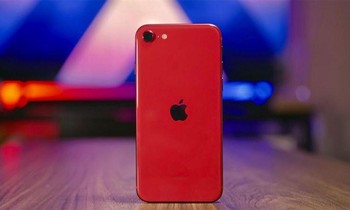 Apple sắp bổ sung vào "gia phả" iPhone một gương mặt mới, giá sốc chỉ từ 6,8 triệu đồng?