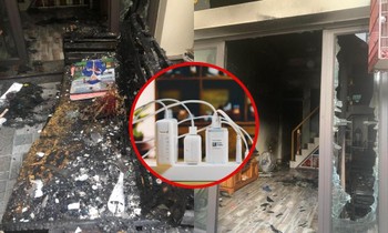 Từ vụ không rút sạc điện thoại khỏi ổ cắm dẫn đến cháy nổ: Cần làm gì để đảm bảo an toàn?