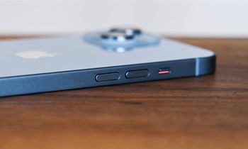 Cần gạt rung đặc trưng của iPhone sẽ bị thay thế trên iPhone 15 Pro?