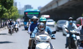 Miền Bắc, miền Trung bước vào đợt nắng nóng đầu tiên trong năm, có nơi lên tới 37 độ C