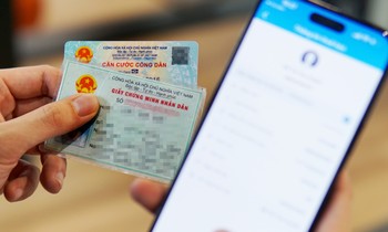SIM điện thoại đăng ký số CMND, có cần đi làm Căn cước công dân để không bị khóa?