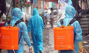Loạt địa điểm ở Hà Nội có “dấu chân” của hai ca mắc COVID-19 mới, bạn cần kiểm tra ngay!