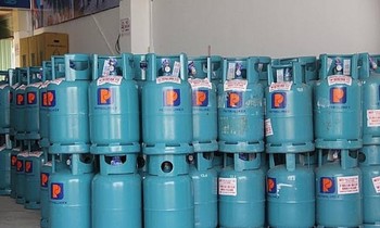 Giá gas giảm 24.000 đồng/bình 12kg từ ngày 1/12.