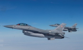 Mỹ đáp trả lời chỉ trích của Nga về khả năng cung cấp máy bay F-16 cho Ukraine