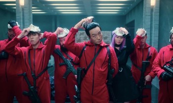 “Money Heist” (Phi Vụ Triệu Đô) bản Hàn: Trang phục đỏ như bản gốc nhưng mặt nạ mới toanh