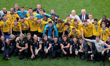 Các member group tuyển chọn Bỉ nhận HCĐ World Cup 2018.