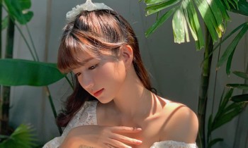 Không phải vòng 1 khủng hay vòng eo thon, em út phim ‘Thương ngày nắng về’ chuộng khoe thứ khác