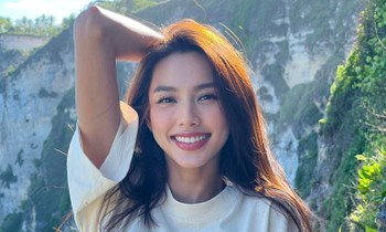 Điểm danh những món quà fan tặng khiến Hoa hậu Thùy Tiên "khóc thét" vì quá lầy lội