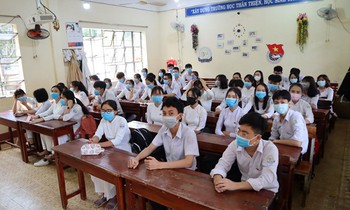Bản tin học đường: Bộ GD&ĐT xem xét kéo dài nội dung học tới đầu năm học mới nếu cần thiết