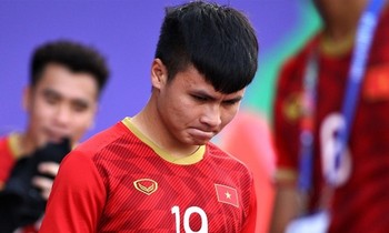 Đồng nghiệp lên tiếng bênh vực Quang Hải, fan tiếp tục tranh cãi không hồi kết