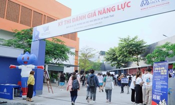 Gần 90.000 thí sinh bước vào kỳ thi đánh giá năng lực tranh suất vào đại học