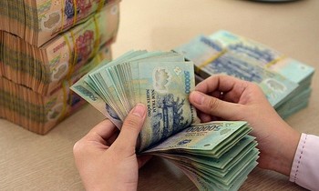 Bộ Tài chính đề xuất gia hạn hơn 100.000 tỷ đồng tiền thuế. Ảnh minh hoạ