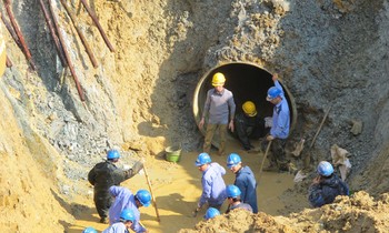 Đường ống nước sạch sông Đà gặp sự cố trên 20 lần.