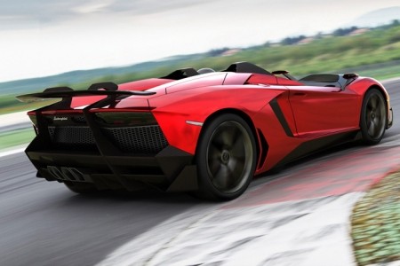 Lamborghini Aventador J – Quái xế mới