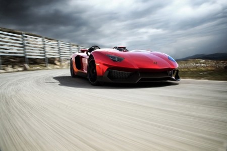 Lamborghini Aventador J – Quái xế mới