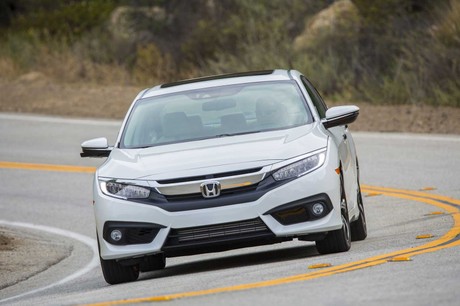 So sánh 3 phiên bản của Honda Civic 2018