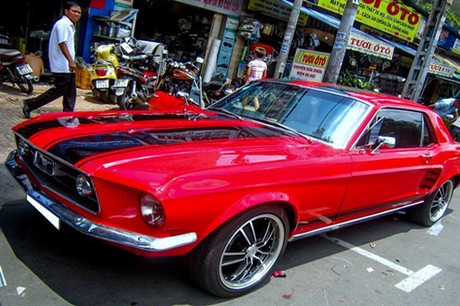 Mục Kích Ford Mustang 1967 Hiếm Quý Ở Sài Gòn