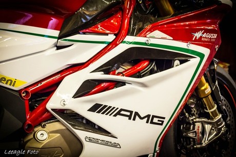 Cận Cảnh Siêu Môtô Mv Agusta F4 Rc Giá 1,35 Tỷ Tại Việt Nam