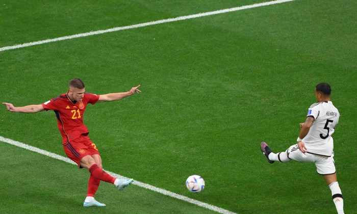 Trực tiếp World Cup 2022 Tây Ban Nha vs Đức 0-0 (h1): Neuer cứu thua cho Đức ngay đầu trận