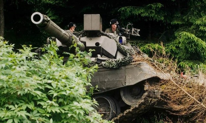 Hà Lan muốn mua thêm xe tăng cho Ukraine