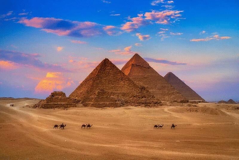 1001 thắc mắc: Điều gì khiến kim tự tháp Giza trở lên kỳ lạ, bí ẩn? 
