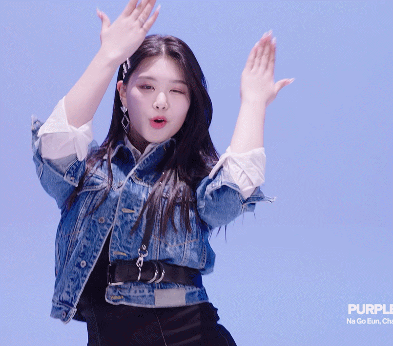 Phá vỡ chuẩn mực &apos;gầy mới là đẹp&apos;, nữ thần tượng tân binh đầu tiên khiến K-pop &apos;chao đảo&apos;