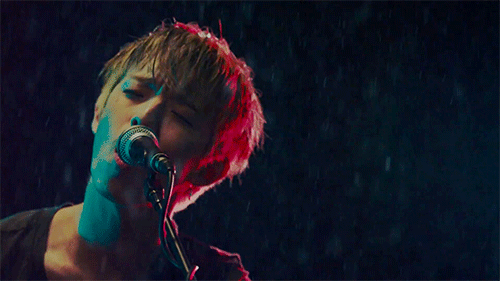 &apos;Dispatch&apos; vẫn &apos;biệt tăm&apos;, tin &apos;tan vỡ&apos; của &quot;JJ&quot; sau 6 năm đã chiếm trọn &apos;spotlight&apos; 