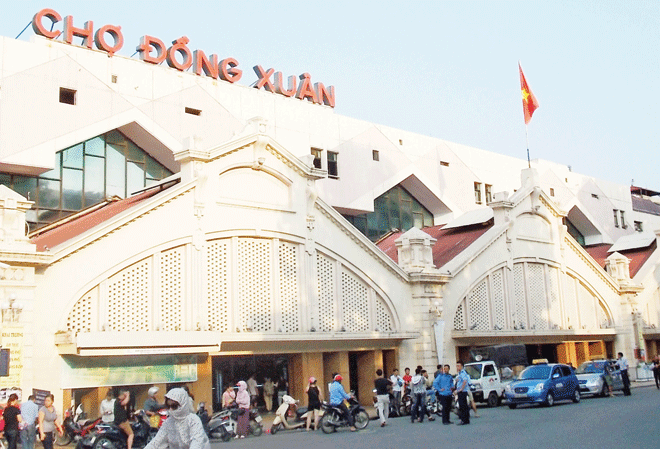 Chợ truyền thống Đồng Xuân hơn 100 tuổi