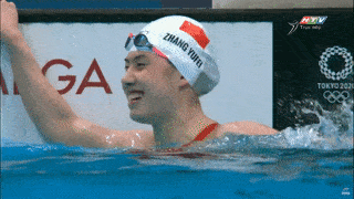 Nữ thần bơi lội Trung Quốc phá kỷ lục Olympic