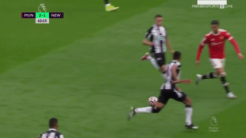 M.U vs Newcastle 4-1: Quỷ đỏ xé nát hàng thủ Chích choè trong ngày Ronaldo ra mắt