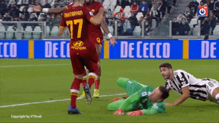 Trọng tài đã 'cướp' mất bàn thắng của Roma như thế nào?