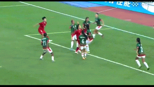 Đội tuyển nữ Việt Nam vùi dập Bangladesh 6-1