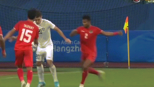 Cú đúp của Esanov giúp Olympic Uzbekistan loại Olympic Indonesia khỏi Asiad 19 ảnh 11