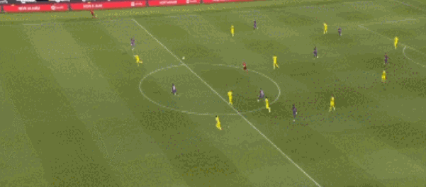 Barca chào sân mới bằng thắng lợi nhẹ nhàng ảnh 1