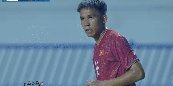 Thắng tối thiểu U23 Philippines, U23 Việt vào bán kết với ngôi đầu ảnh 9