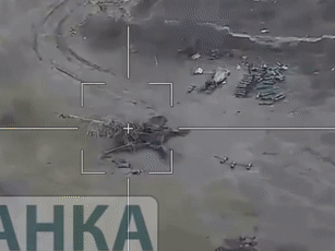 UAV cảm tử Nga &apos;diệt gọn&apos; lựu pháo của quân đội Ukraine