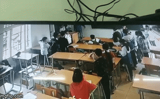 Vụ học sinh ở Điện Biên bị phụ huynh bạn cùng lớp lao vào đánh: Tiến hành khởi tố vụ án ảnh 3