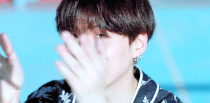 Trao niềm tin vào teaser “Dynamite” (BTS) nhưng ARMY lại nhận được “cú lừa“ ảnh 4