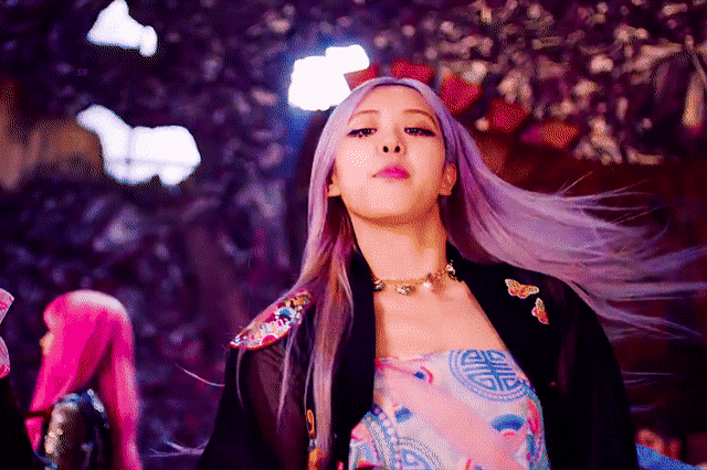 Không phải stylist của BLACKPINK, người chọn màu tóc tím khói cho Rosé bất ngờ hơn nhiều ảnh 3
