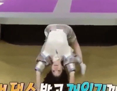 Dahyun (TWICE) khoe tài lẻ thế nào mà khiến netizen thấy rùng mình hơn xem phim kinh dị? ảnh 2