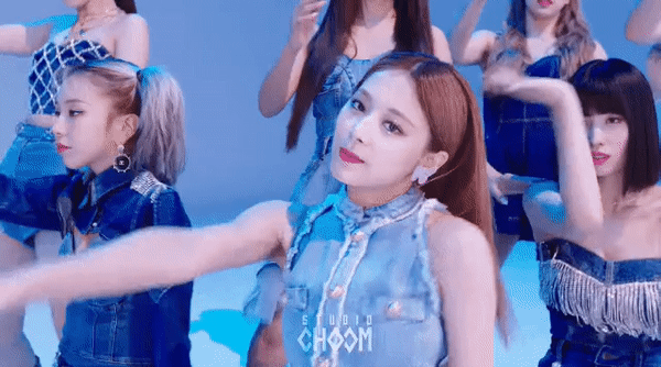 Khổ như Jihyo (TWICE): Khi hẹn hò thì bị chê bai hết lời, lúc chia tay lại bị "cà khịa" ảnh 2