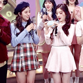 "Đại chiến visual" của Irene và Jisoo: Netizen không biết chọn ngọt ngào hay sang chảnh ảnh 5