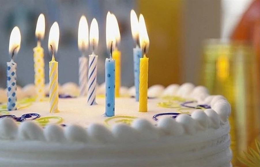 Nến cây sinh nhật ngọn lửa đầy màu sắc Nơ hồng Nến sinh nhật Trang trí tiệc và bánh ngọt