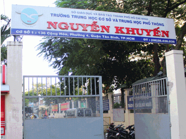 TP.HCM: Học sinh trường THPT tư thục Nguyễn Khuyến nhảy lầu tự vẫn