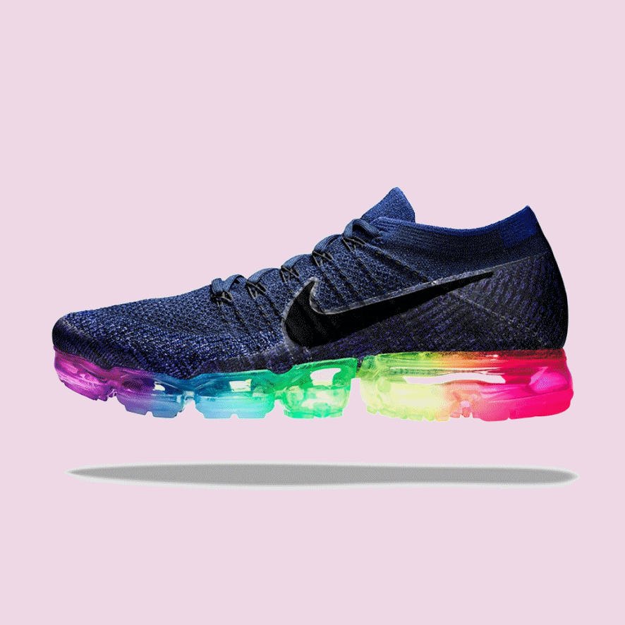 Cùng điểm qua những siêu phẩm Sneakers dành tặng cộng đồng lục sắc ảnh 4