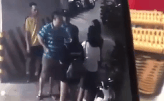 Hà Nội: Người đàn ông nghi say xỉn rồi sàm sỡ, hành hung phụ nữ tại tầng hầm chung cư ảnh 1